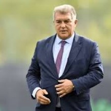 Joan Laporta resolve ativamente o problema de registo de Dani Olmo