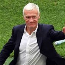 Os problemas táticos do Real Madrid refletem-se agora na seleção francesa