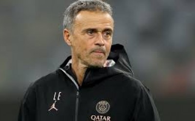 Luis Enrique é a pessoa mais bem paga do Paris Saint-Germain